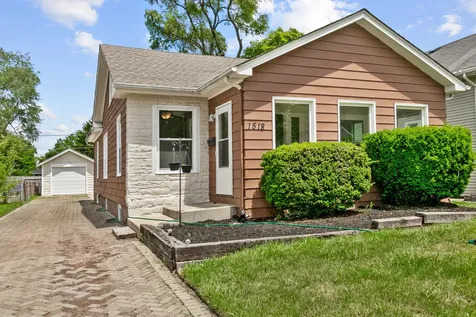 1518 Melrose Avenue Waukegan IL 60085