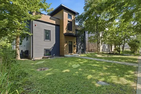 2307 Lake Street Evanston IL 60201