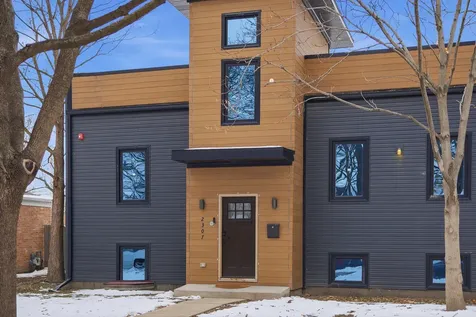 2307 Lake Street Evanston IL 60201