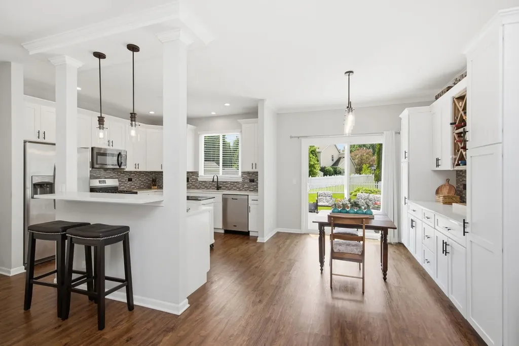 169 Sandalwood Lane Bolingbrook IL 60440