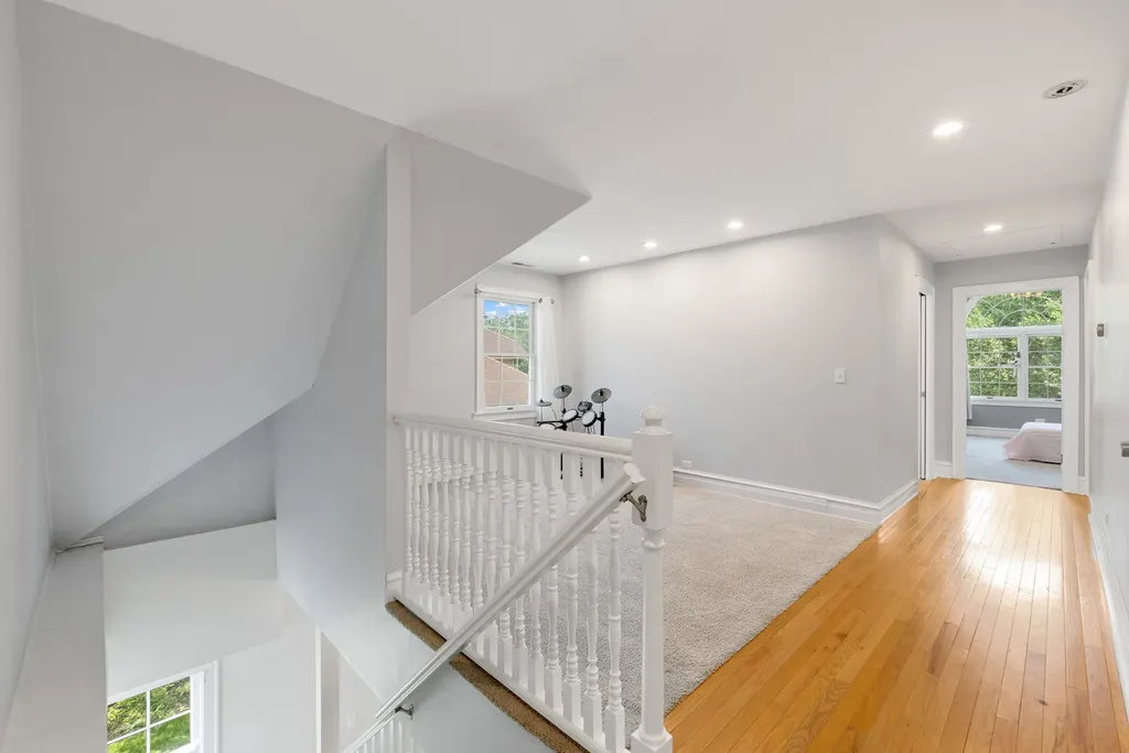 4204 Forest Avenue Western Springs IL 60558