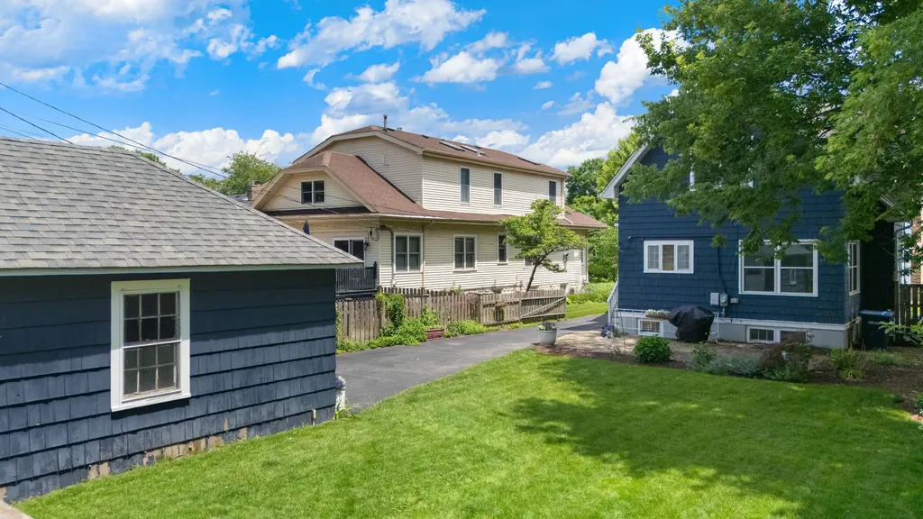 4204 Forest Avenue Western Springs IL 60558
