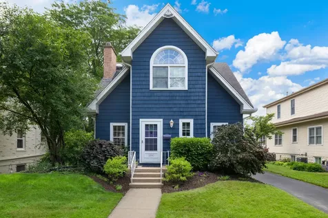 4204 Forest Avenue Western Springs IL 60558