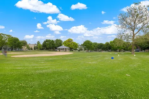 4204 Forest Avenue Western Springs IL 60558