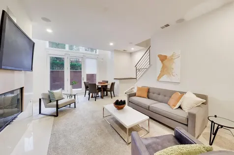 1019 North Honore Street Chicago IL 60622