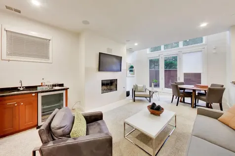 1019 North Honore Street Chicago IL 60622