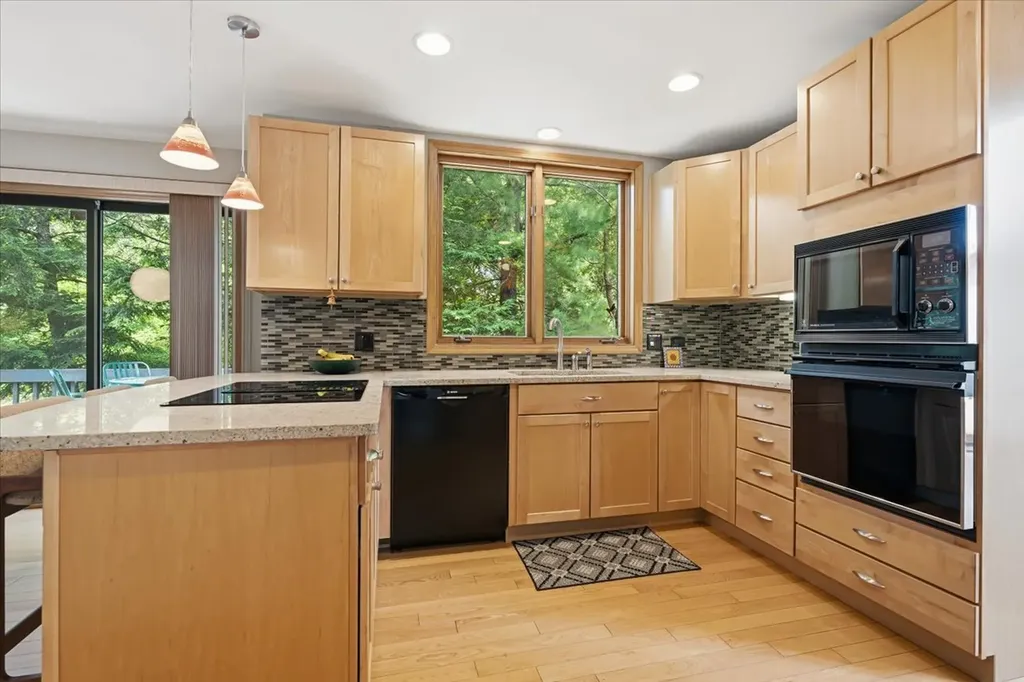 1755 South Wiesbrook Road Wheaton IL 60189