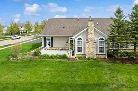 640 Schumann Street Woodstock IL 60098