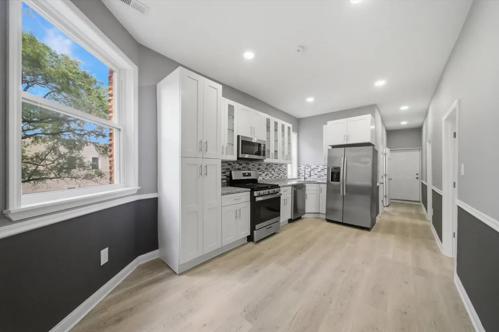 4108 West Wilcox Street Chicago IL 60624