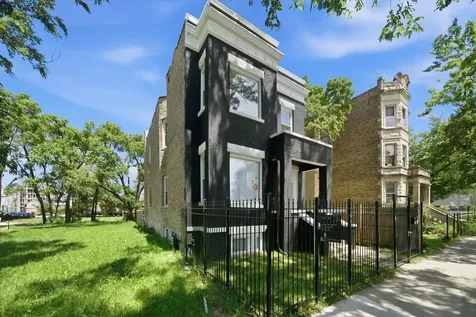 4108 West Wilcox Street Chicago IL 60624