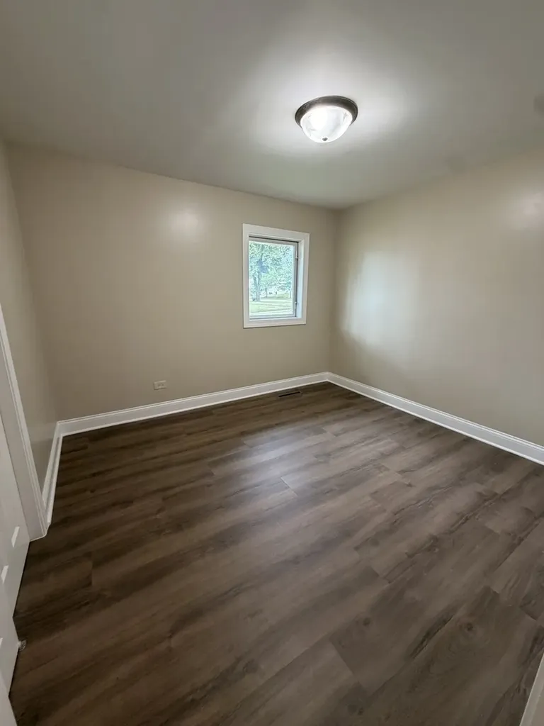 461 East Fullerton Avenue S Glendale Heights IL 60139
