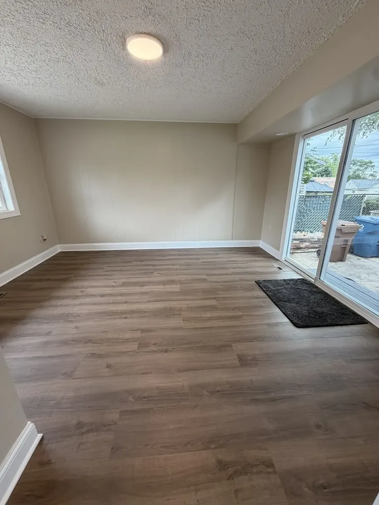 461 East Fullerton Avenue S Glendale Heights IL 60139