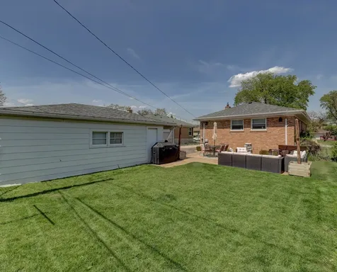 9973 Wilson Avenue Schiller Park IL 60176