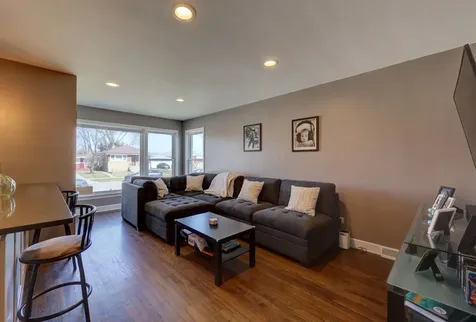 9973 Wilson Avenue Schiller Park IL 60176
