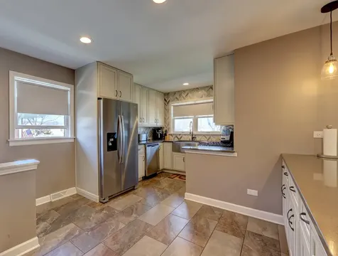 9973 Wilson Avenue Schiller Park IL 60176