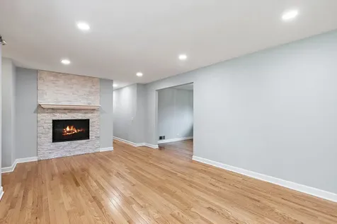 51 East Heron Drive Palatine IL 60067