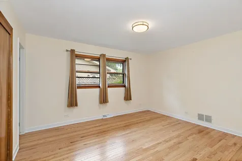 51 East Heron Drive Palatine IL 60067