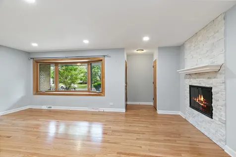 51 East Heron Drive Palatine IL 60067