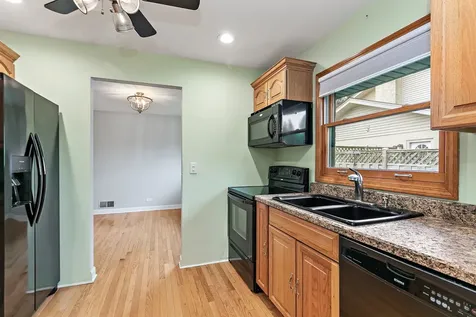 51 East Heron Drive Palatine IL 60067