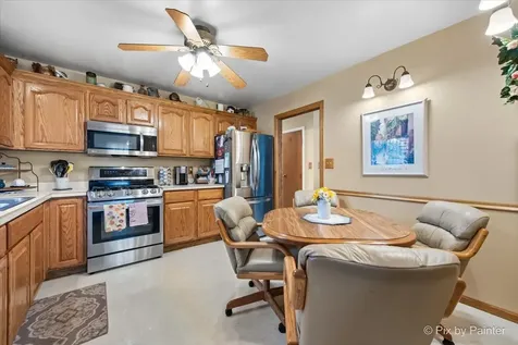 830 Buckingham Court Crystal Lake IL 60014