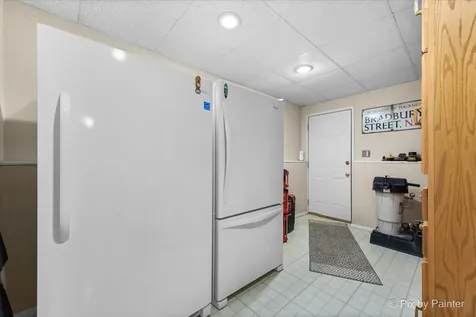 830 Buckingham Court Crystal Lake IL 60014