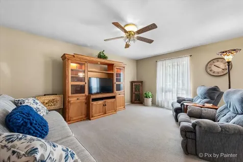 830 Buckingham Court Crystal Lake IL 60014
