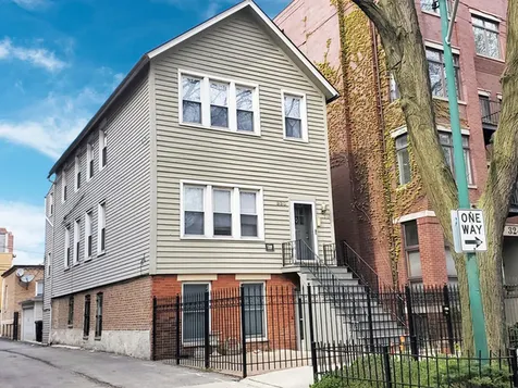 330 West Evergreen Avenue Chicago IL 60610