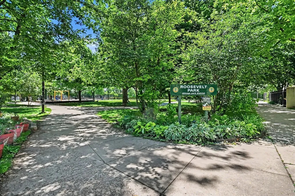 1168 South Plymouth Court Chicago IL 60605
