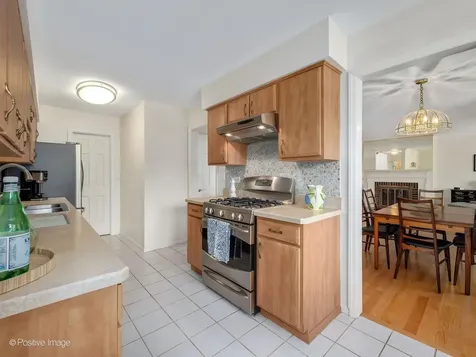 19W182 Ginny Lane E Oak Brook IL 60523