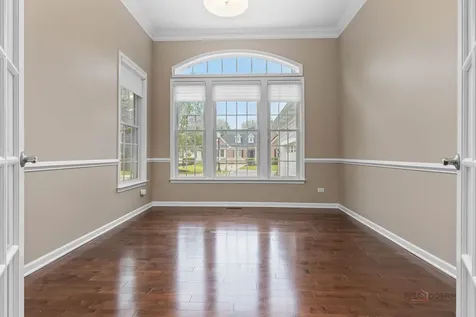 4 Joshua Court South Barrington IL 60010