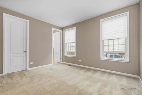4 Joshua Court South Barrington IL 60010