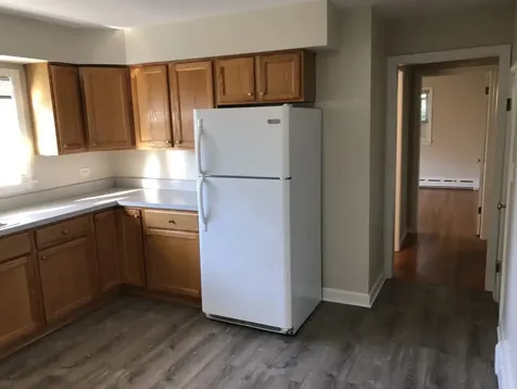 1911 Dewes Street Glenview IL 60025