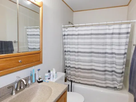 1911 Dewes Street Glenview IL 60025