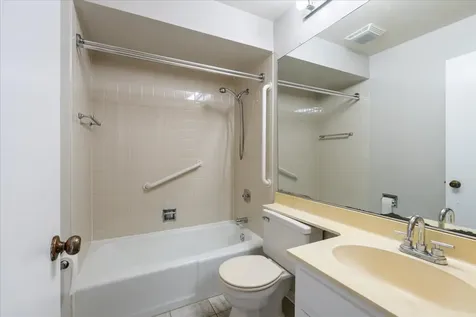 4128 192ND Court Country Club Hills IL 60478