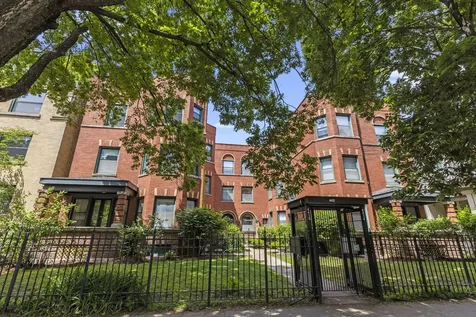 4410 North Paulina Street Chicago IL 60640