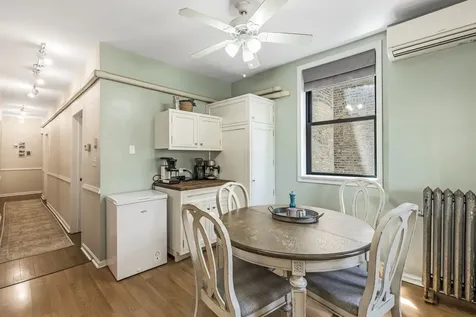 4410 North Paulina Street Chicago IL 60640
