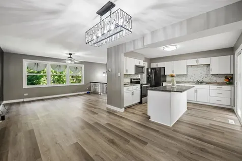21601 Jeffrey Avenue Sauk Village IL 60411