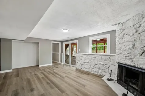 21601 Jeffrey Avenue Sauk Village IL 60411