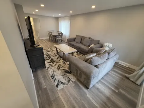 4305 Judd Avenue Schiller Park IL 60176