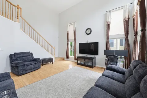 154 Augusta Drive Streamwood IL 60107