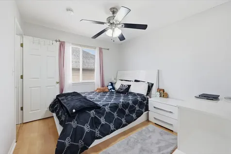 154 Augusta Drive Streamwood IL 60107