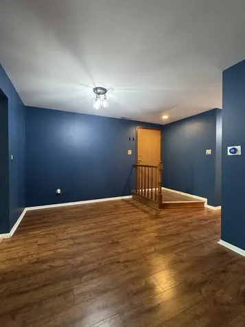 871 Cross Creek Court Roselle IL 60172