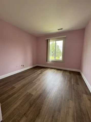871 Cross Creek Court Roselle IL 60172