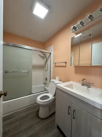 871 Cross Creek Court Roselle IL 60172