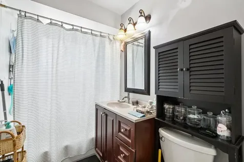 356 West Park Avenue Addison IL 60101
