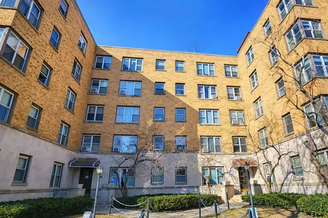 2606 West Balmoral Avenue Chicago IL 60625