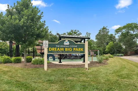 8136 Aberdeen Drive Palos Heights IL 60463