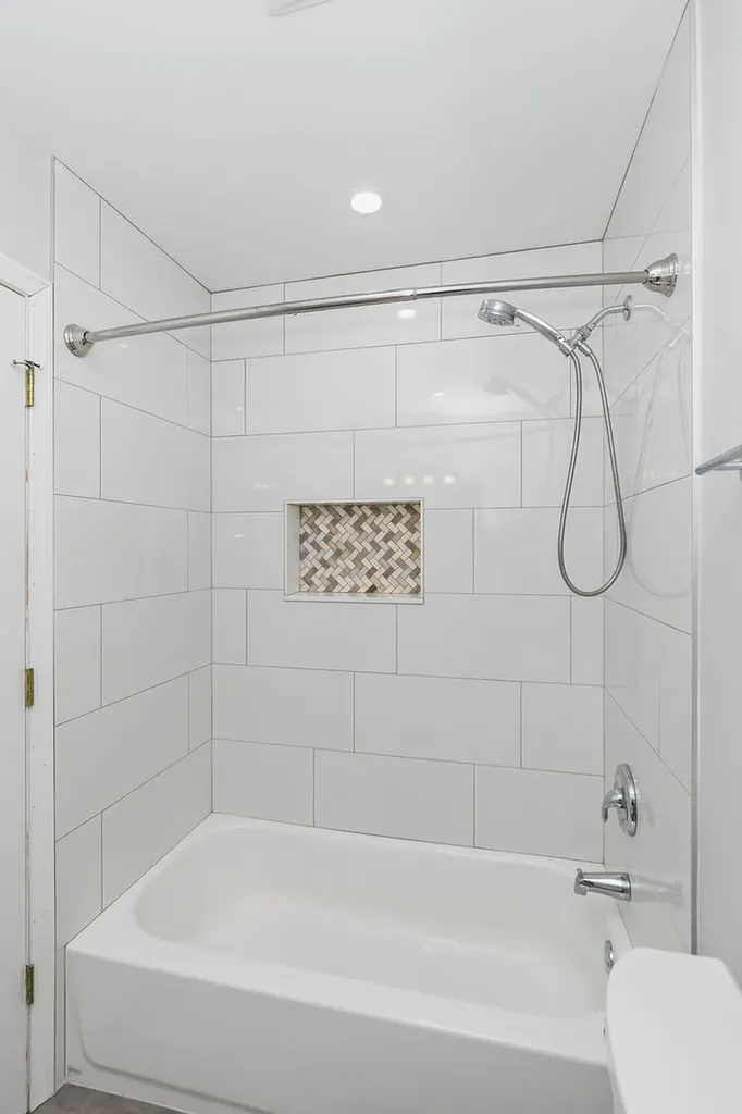 5400 Astor Lane Rolling Meadows IL 60008