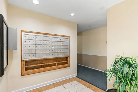 5400 Astor Lane Rolling Meadows IL 60008