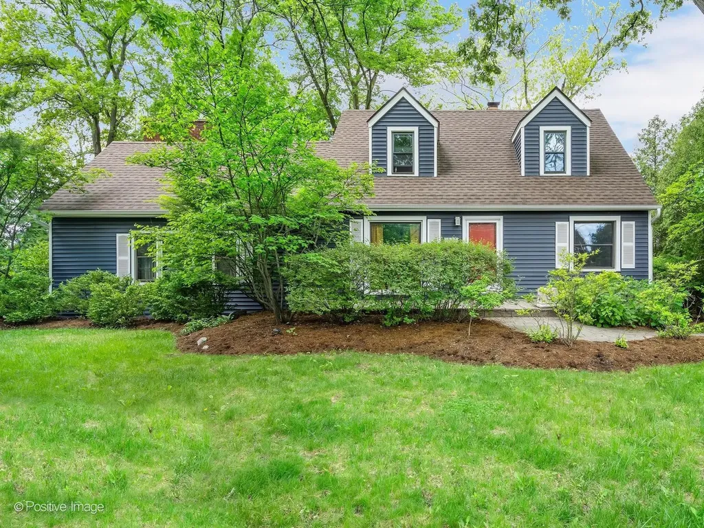 3904 Earlston Road Downers Grove IL 60515